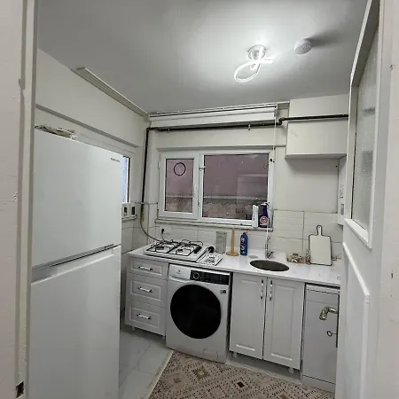 2 Steps To Bosphorus Peaceful Garden Apartment Istanbul